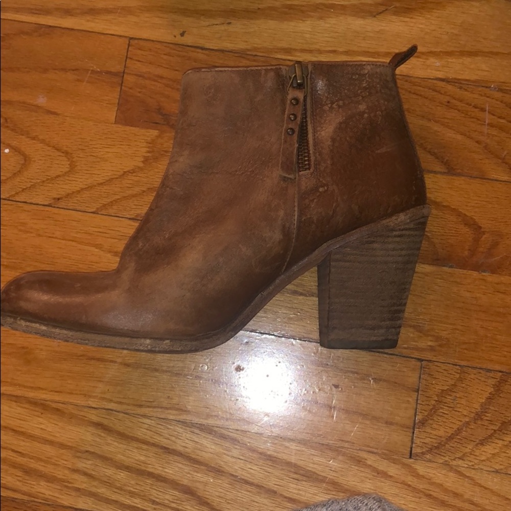 Hoss booties